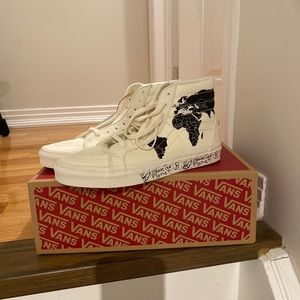 Vans Save Our Planet shoes size 9.5 brand NEW!